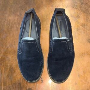 Clarks - Mens Gosler Easy Shoe, size 9.5 US mens, color blue.